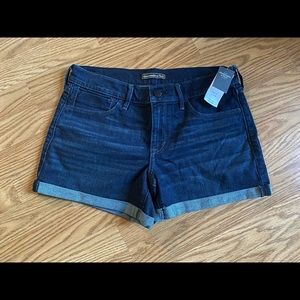 New With Tags Abercrombie & Fitch Denim shorts.
